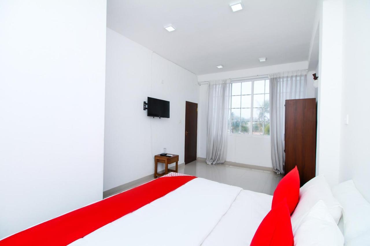 أوسويتاكياوت Hotel By The C المظهر الخارجي الصورة