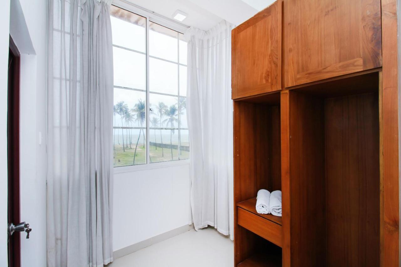 أوسويتاكياوت Hotel By The C المظهر الخارجي الصورة