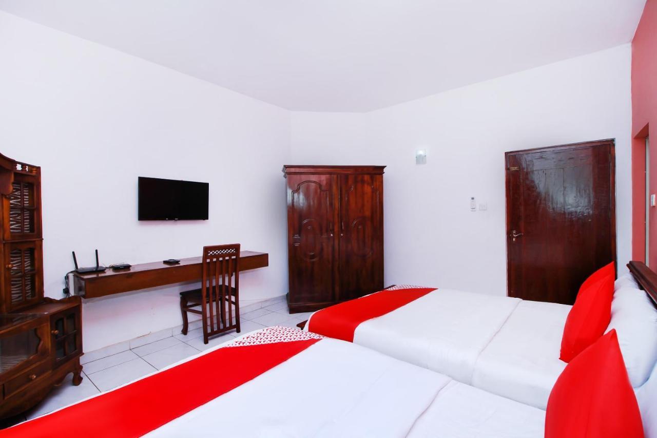 أوسويتاكياوت Hotel By The C المظهر الخارجي الصورة